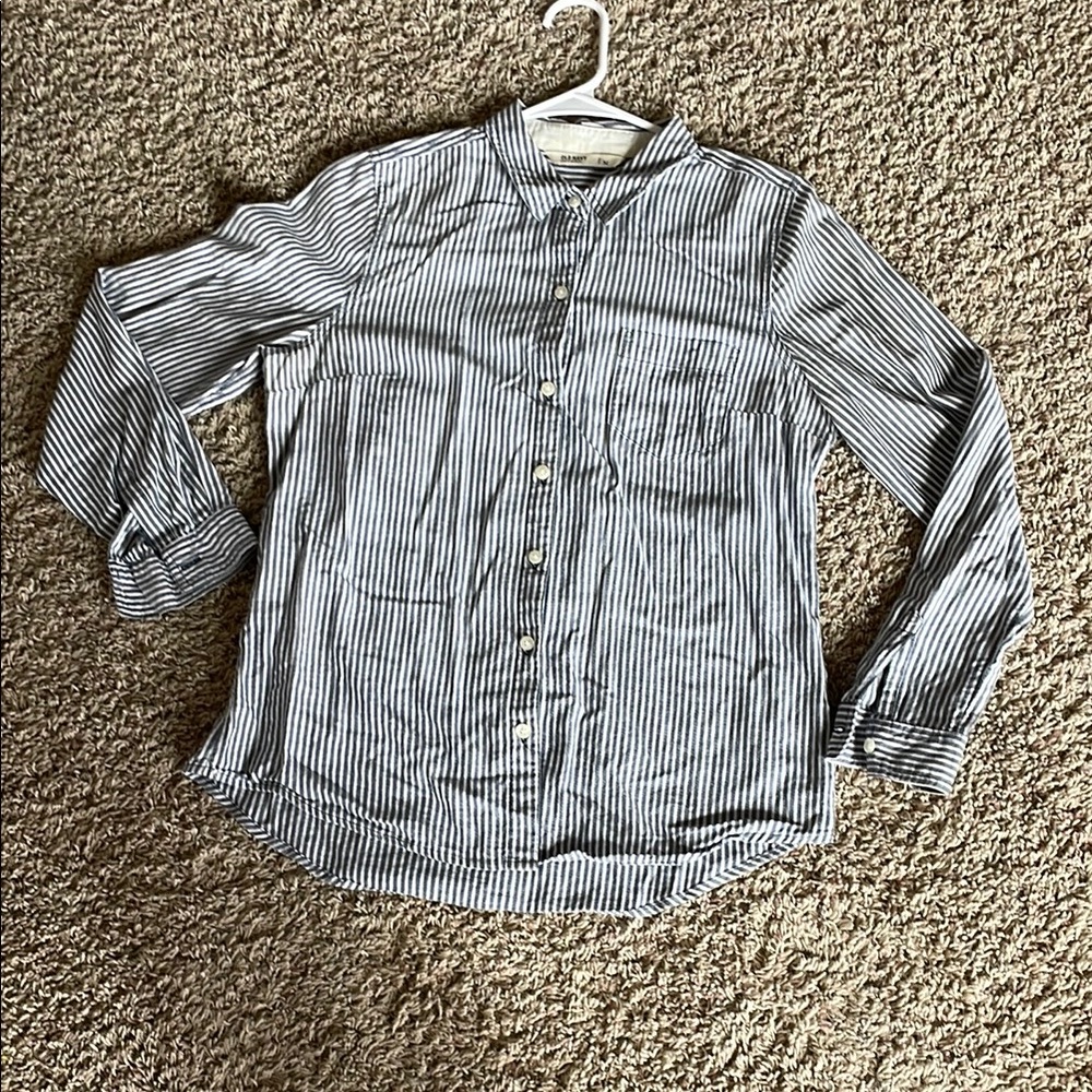 Old Navy Black and White Striped Button Down Shirt